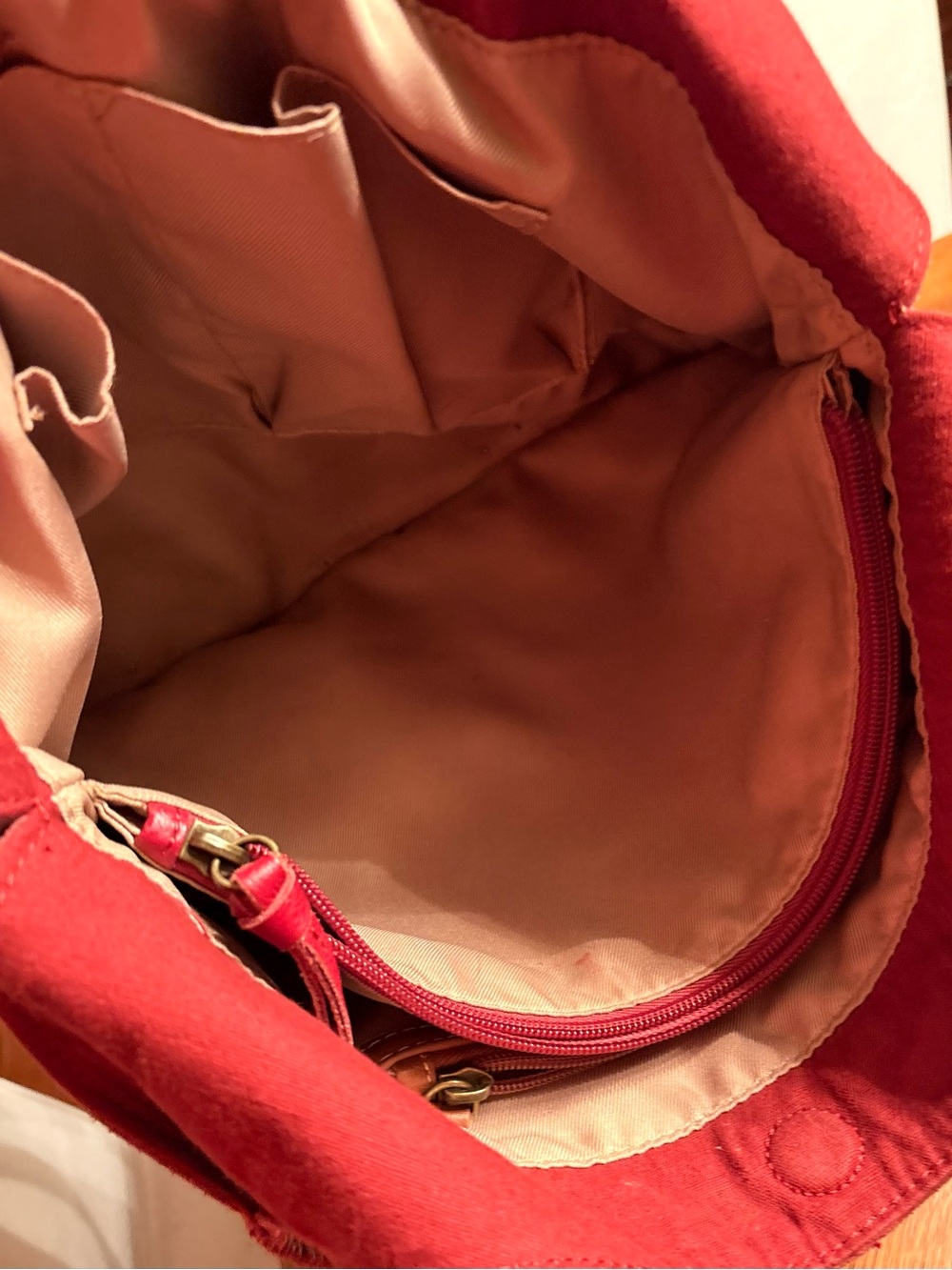 The Sak Huntley Hobo Bag Crimson Red Pebbled Leather Crochet Detail Tassel Charm - Picture 8 of 8